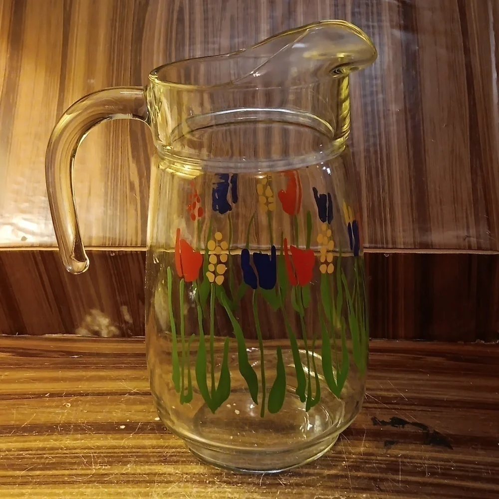 Vintage Arc France MCM tulip glass pitcher